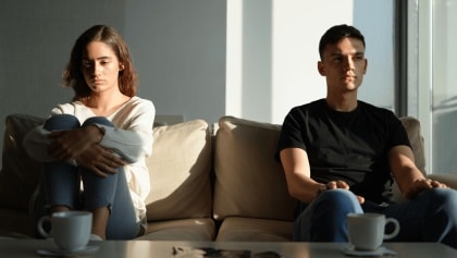 Signs of Low Emotional Intelligence in a Partner — and What It Means for Your Relationship