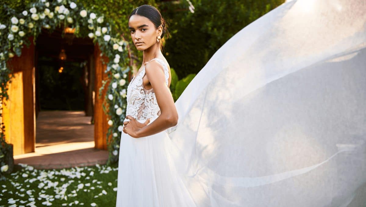 Mariage : comment s'habiller selon son âge et sa morphologie ?