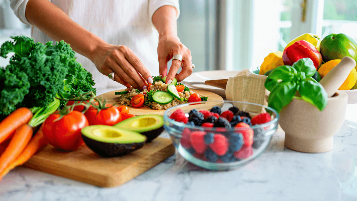 Découvrez l’alimentation vivante avec 3 recettes
