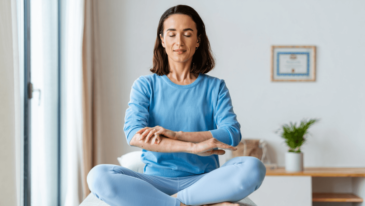 Stress : cette technique de tapotements promet un apaisement rapide